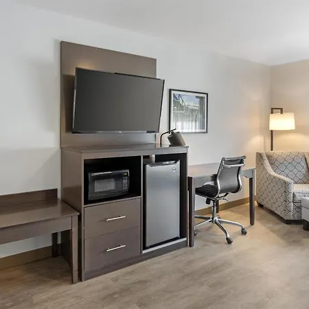 Best Western Plus Hershey Exterior photo